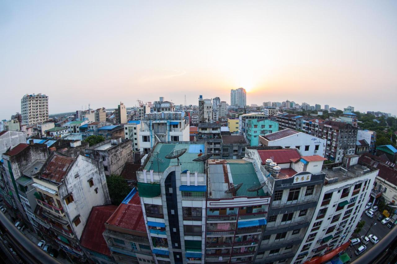 The Lodge Yangon Hostel Luaran gambar